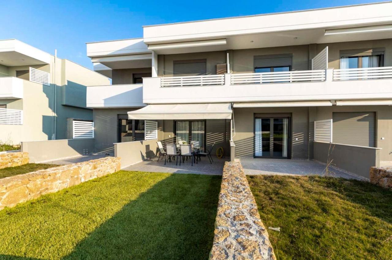 Twinstars Superior Apartment Gerakini Exterior photo